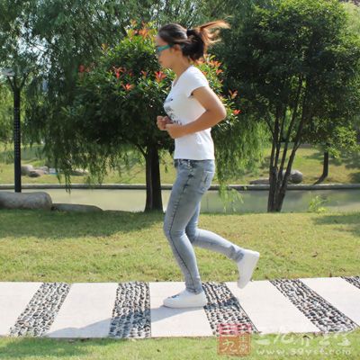 怎样排除体内毒素 爱上火表明体内毒素多 - 百