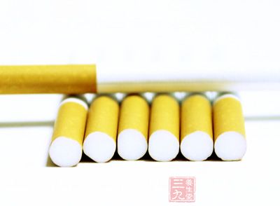 男子常年1天抽1包烟致心肌梗死 - 百科教程网_