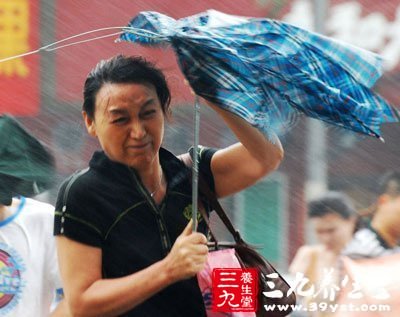 台风天兔今晚登陆广东沿海 有哪些预防及避险