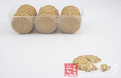 广州查扣5万问题塑料饭盒 有害溶出物超标多倍