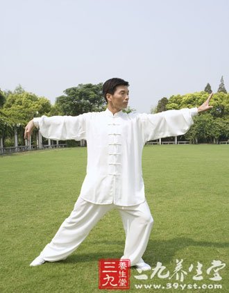 小痔疮花费5千多元 大医院看病太冤枉 - 百科教