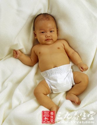 警惕母乳误区 母亲坚持纯母乳致使儿子成脑瘫