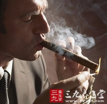 警惕 吸烟男性应定期做泌尿B超 - 百科教程网_