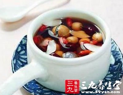 <em>吃什么对头发好</em> 8方改善<em>发质</em> - 百科教程网_经