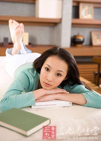 春天为何爱<em>掉头发 饮食</em>均衡能预防脱发 - 百科