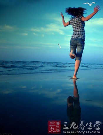 <em>胸罩</em>小易致的乳房疾病 - 百科教程网_经验分享