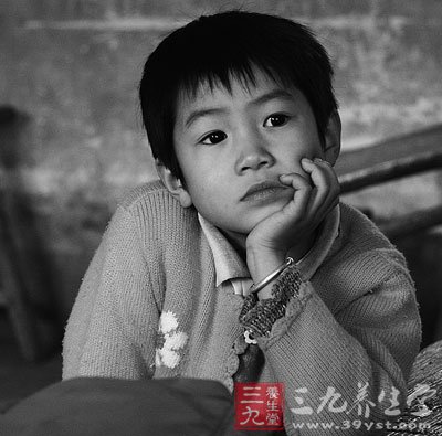 四个女儿小丽小娟_收入证明范本_小丽父母的月收入(2)