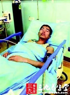 25小伙狂吃月饼瘫痪 - 百科教程网_经验分享平