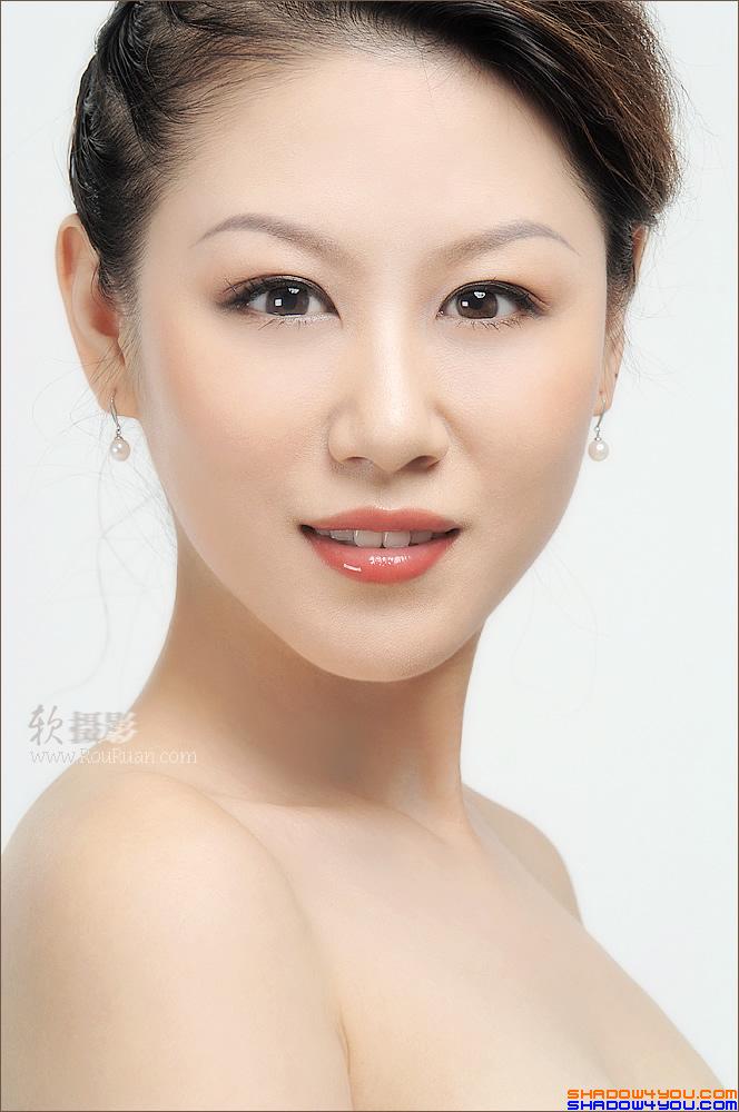 ps快速调出柔美软色调照片